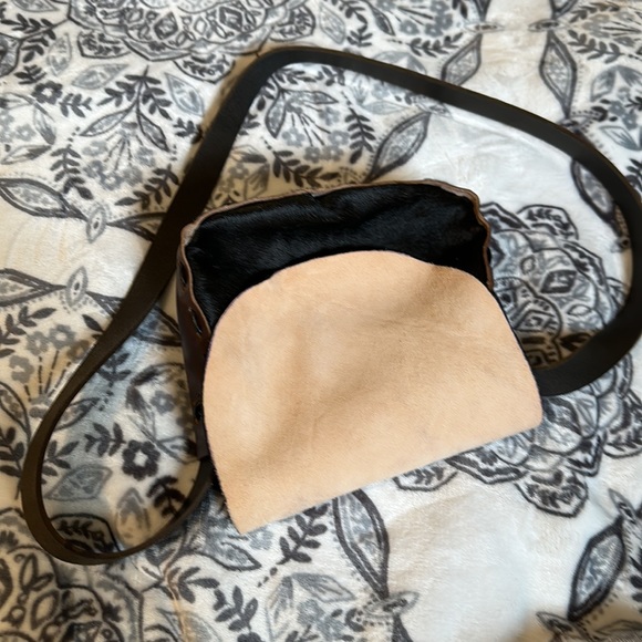 Cow Hide Bag - Picture 3 of 4